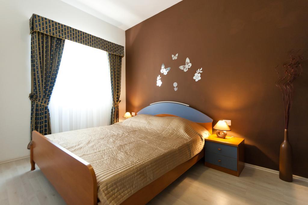 Apartments Mauri Врсар Экстерьер фото